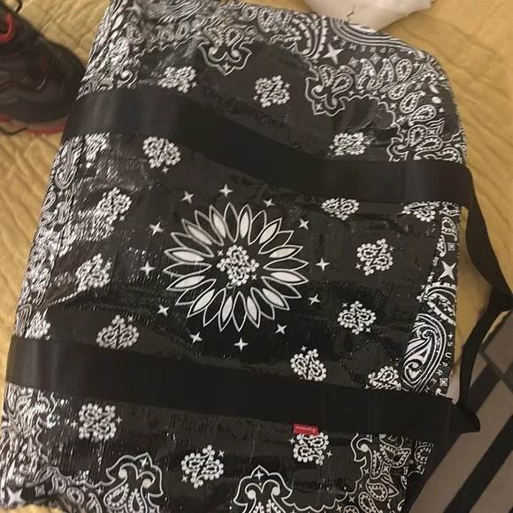 Supreme duffel bag - Picture 3 of 4